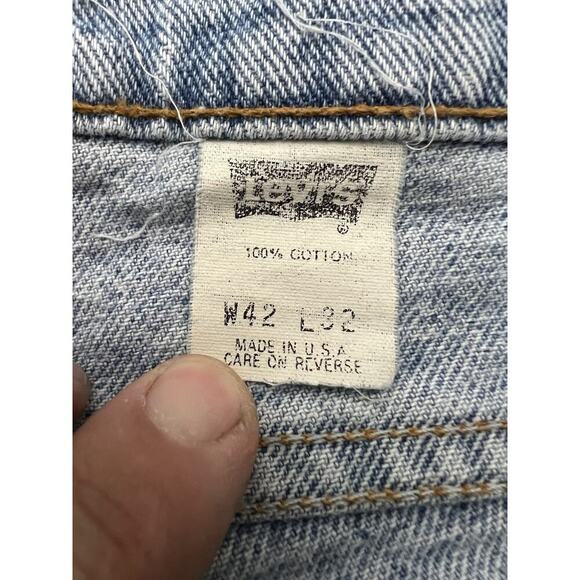Vintage Levi’s 550 Relaxed Fit Straight Leg Jeans Light Blue Men's Size 42 x32 - Picture 6 of 10